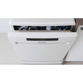 Indesit DFC2B16UK Full Size Dishwasher - White - 13 Place Settings - 6